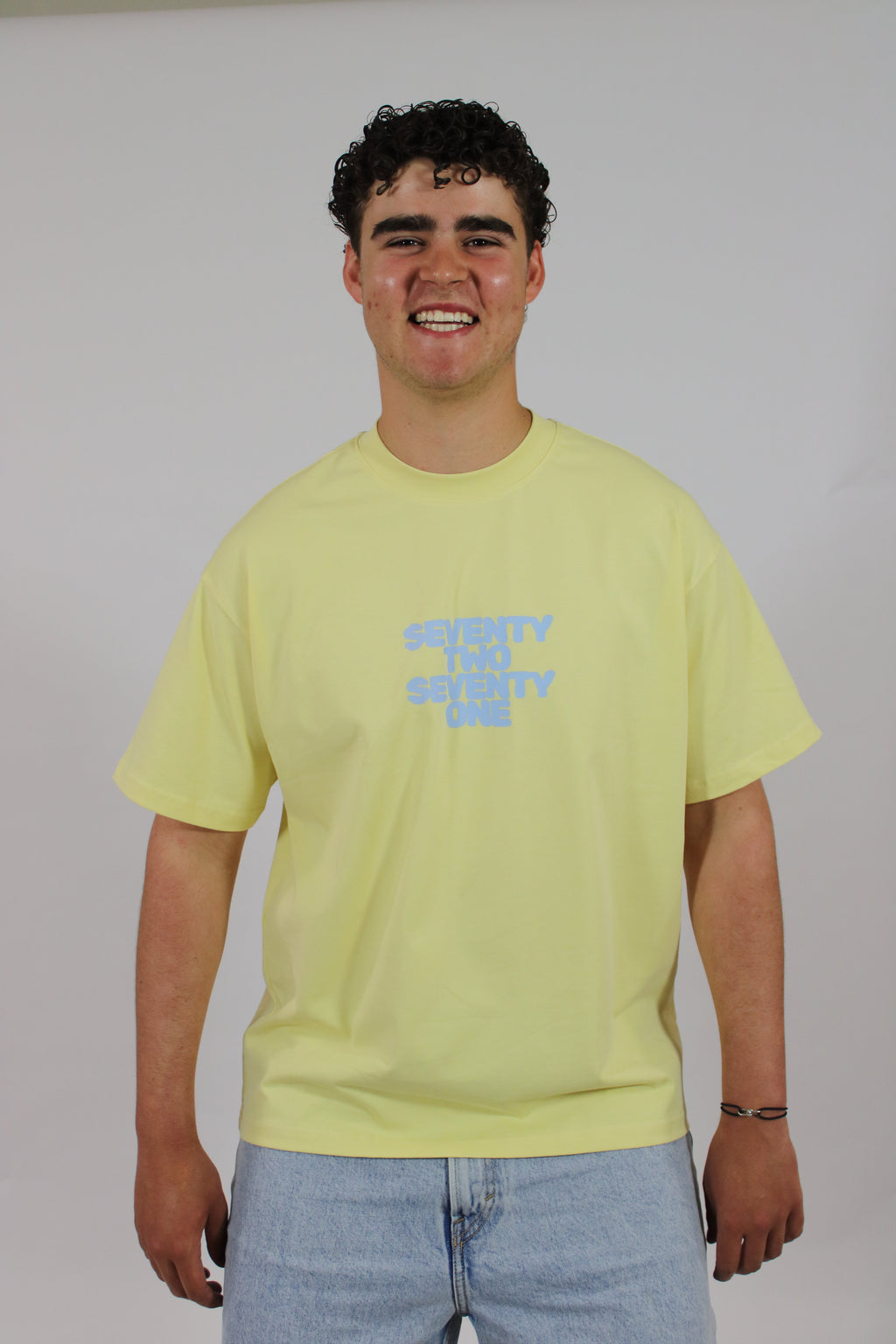 Frontprint T-shirt– Yellow
