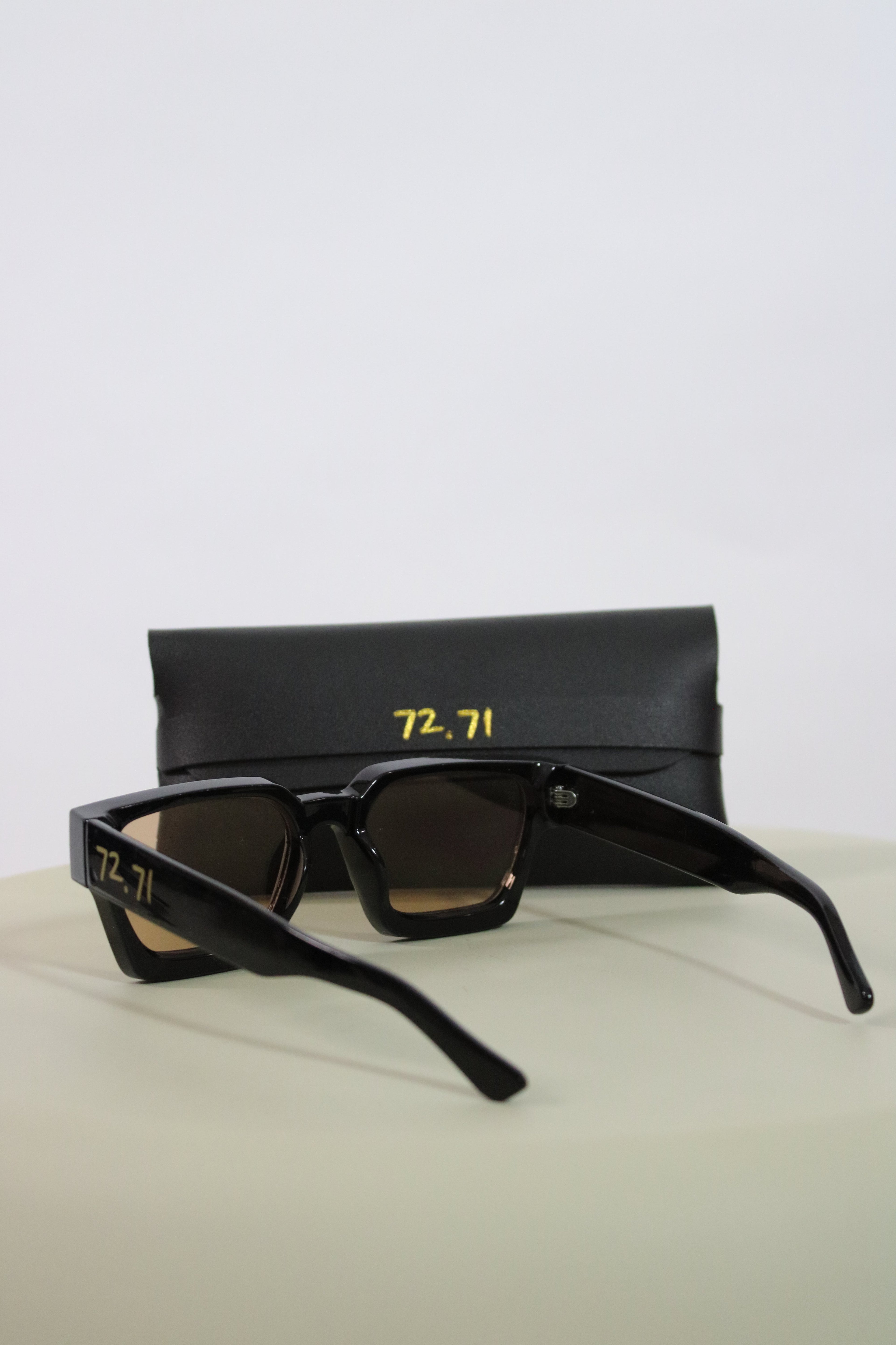 Sunglasses Black Brown