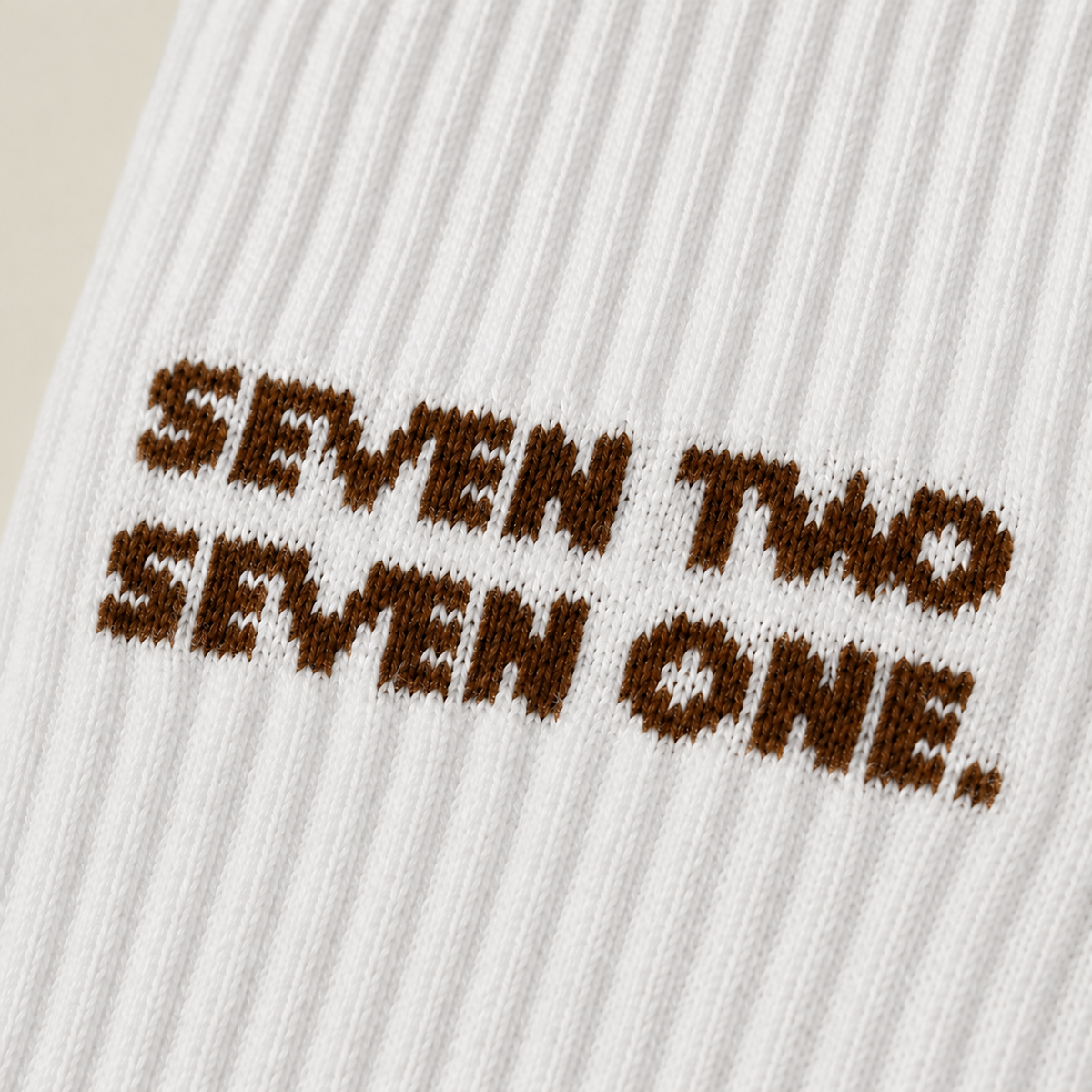 Bruine signature sokken van 72.71 Clothing – productfoto