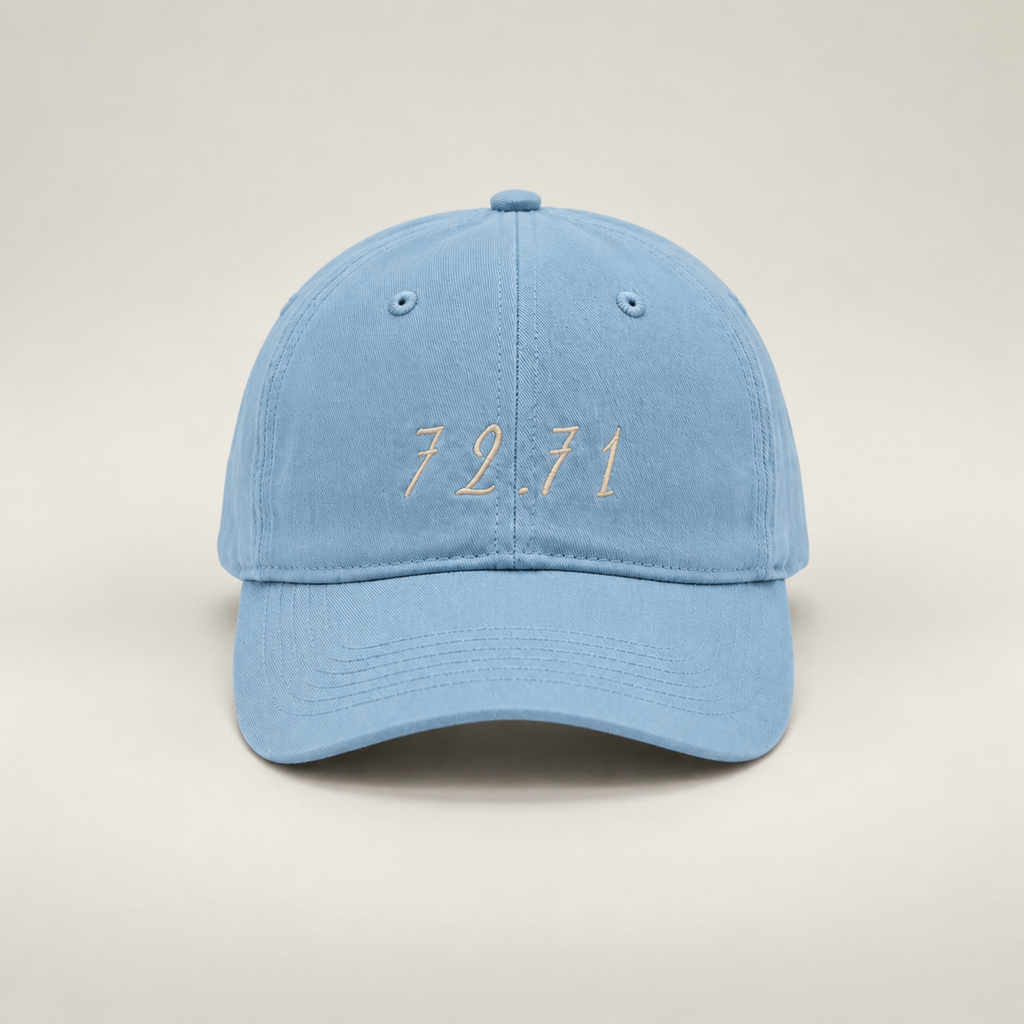 Lichtblauwe cap van 72.71 Clothing – productfoto