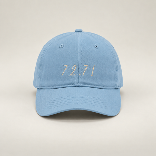 Lichtblauwe cap van 72.71 Clothing – productfoto