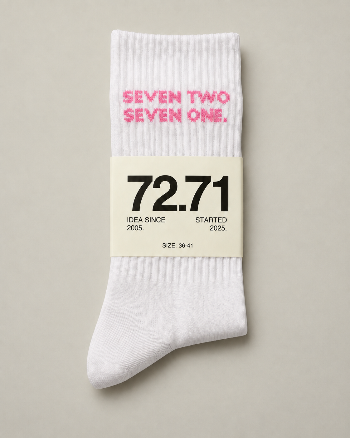 Roze signature sokken van 72.71 Clothing – productfoto