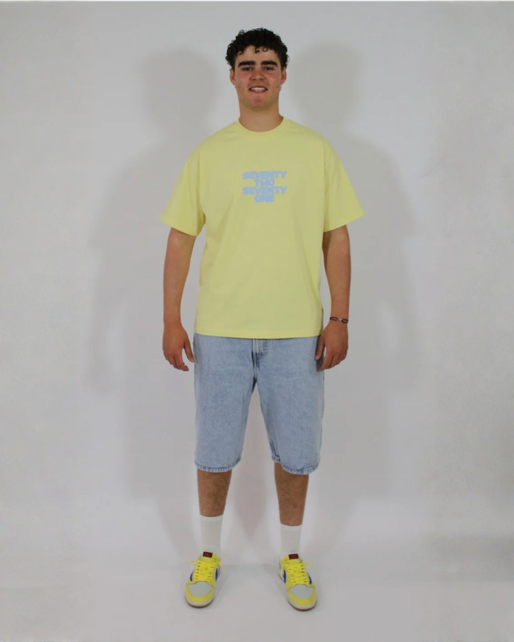 Frontprint T-shirt– Yellow