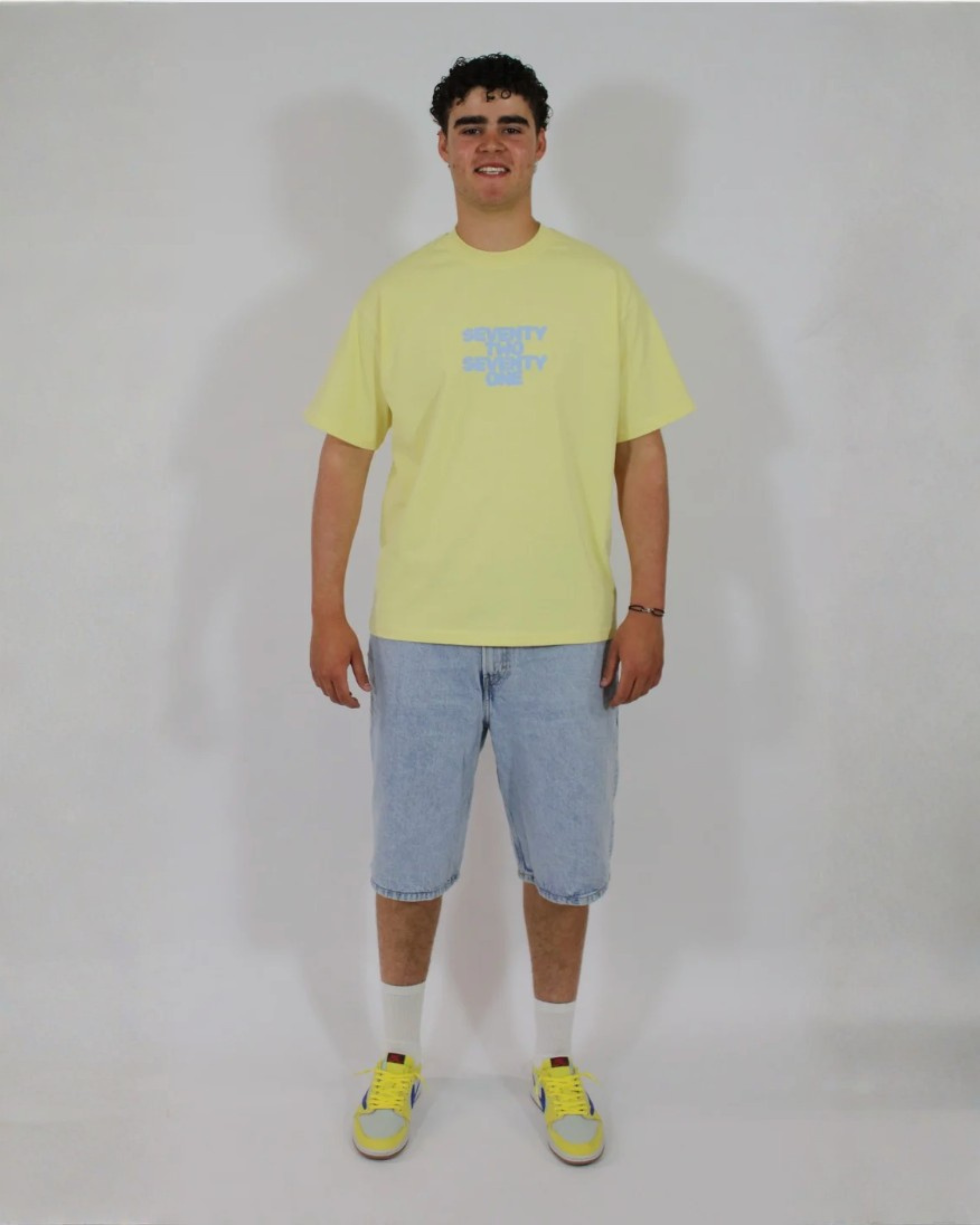 Frontprint T-shirt– Yellow