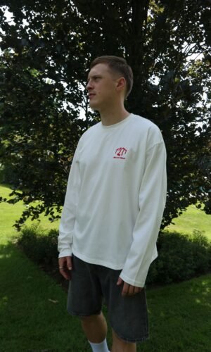 7271 Circle of friends geborduurd wit longsleeve van 72.71 voorkant productfoto